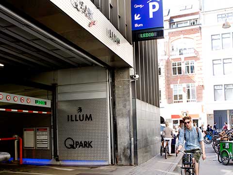 Q-Park Illum Entry